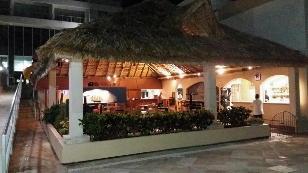 Condominio Torreblanca Cabo Marquez Acapulco Exterior foto